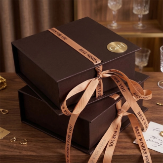 Custom Silver Foil Packaging Boxes